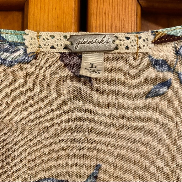 Gimmicks/Buckle Kimono - Picture 4 of 4